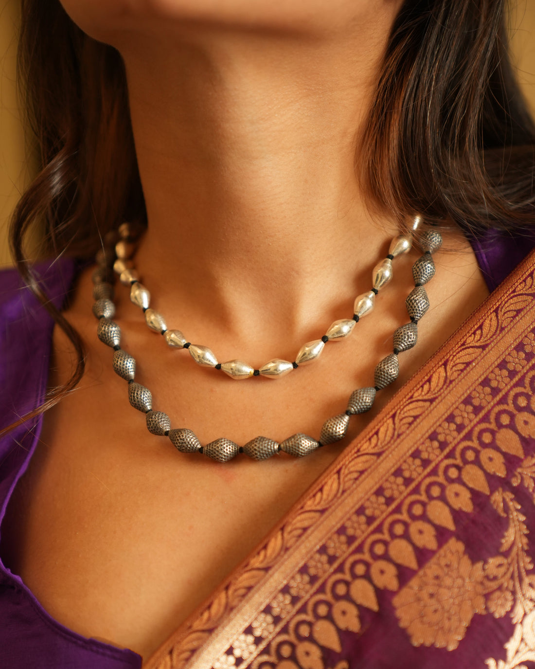 Silver single layer dholki necklace