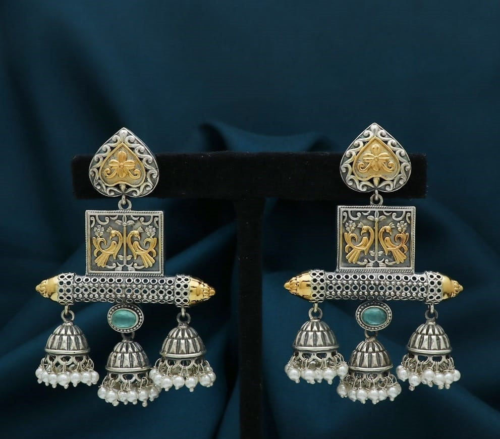 Silver Unique Design Earring