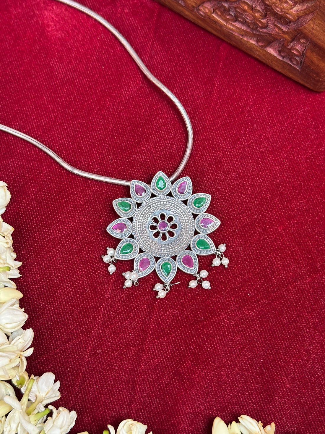 Floral-Inspired Silver Pendant with Chain