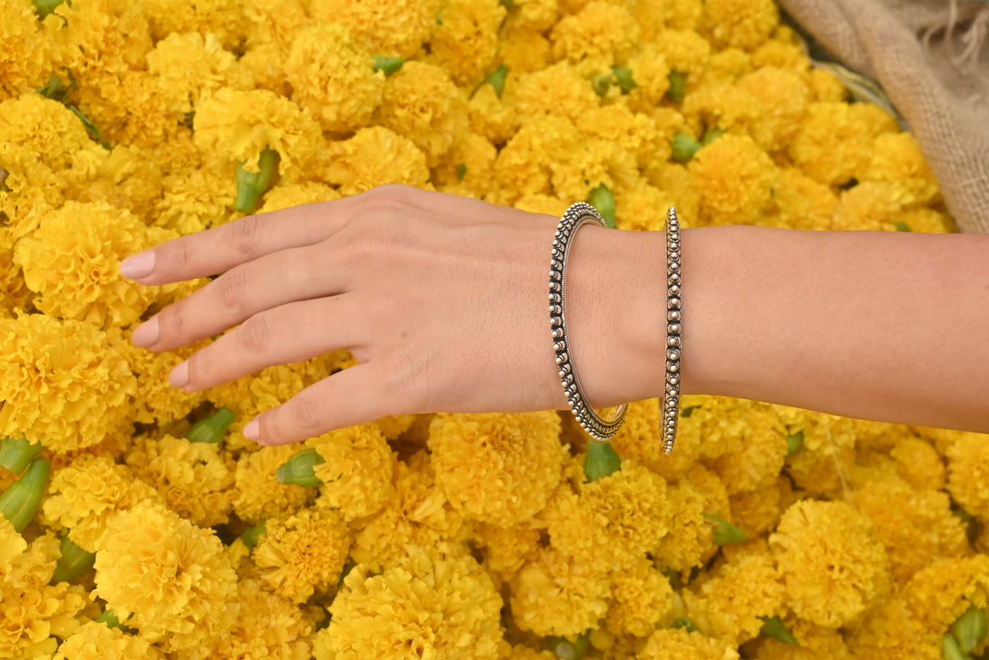Silver MariGold Bangle
