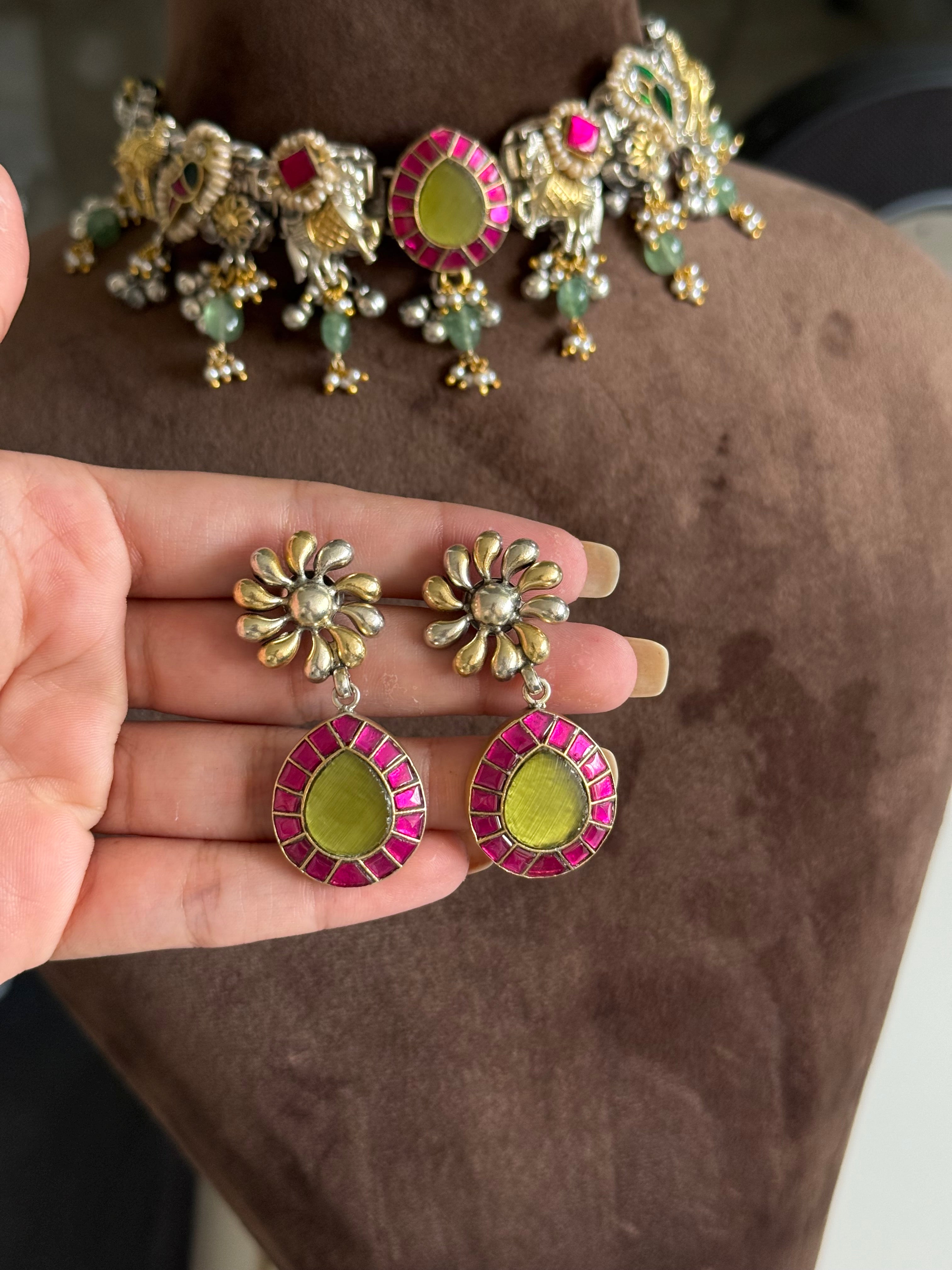 Silver Nawabi charm choker set with earrings