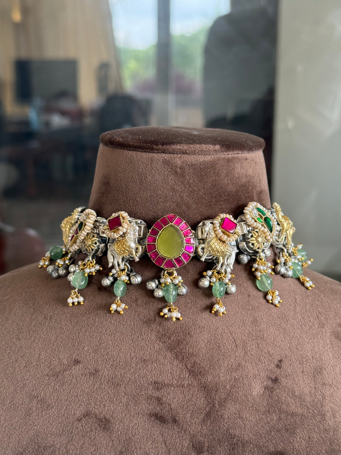 Silver Nawabi charm choker set with earrings