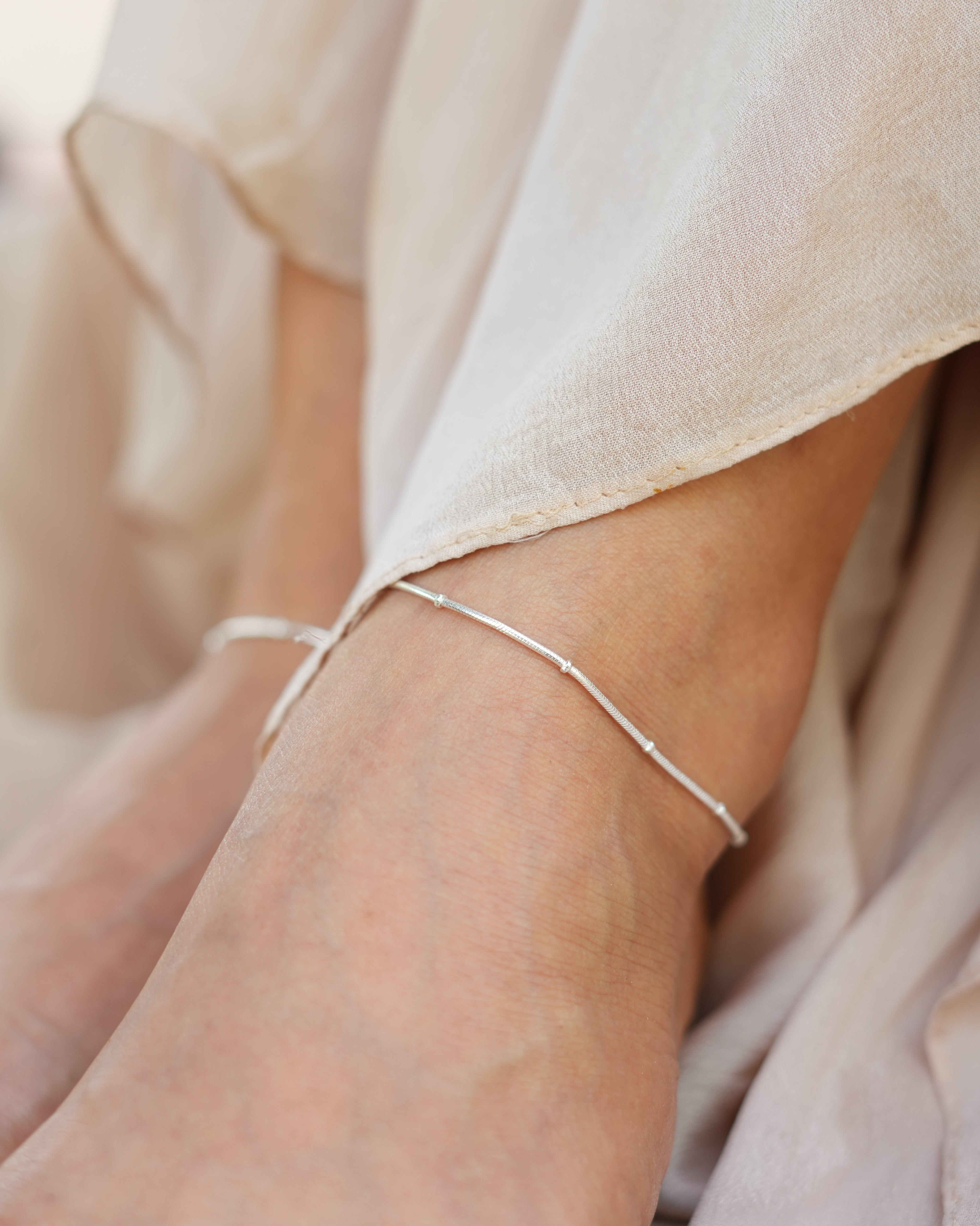 Sleek and Minimal Silver Chain Anklet for Daily Wear