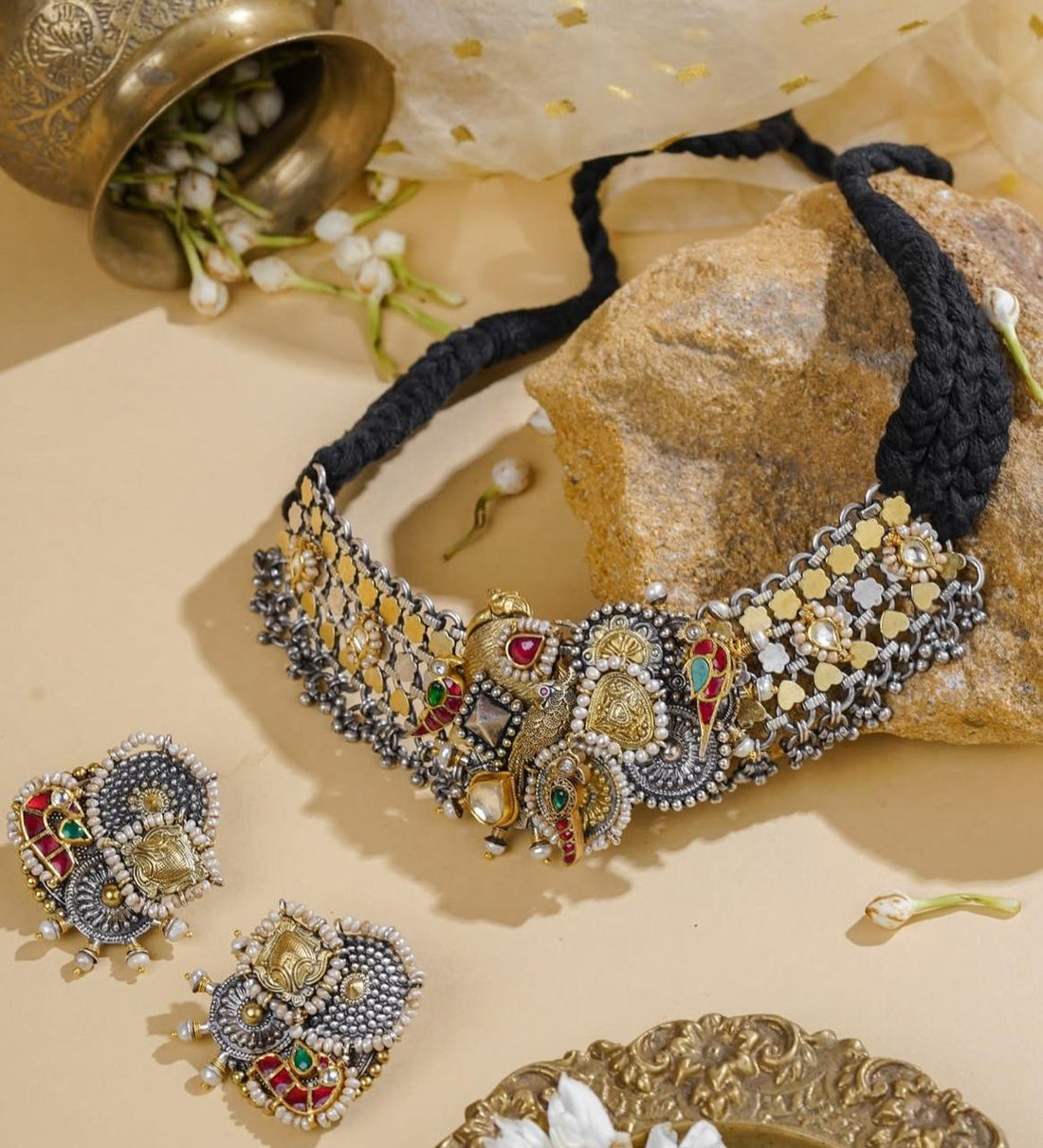 Fusion Silver Jewellery Choker Set with Temple Motifs