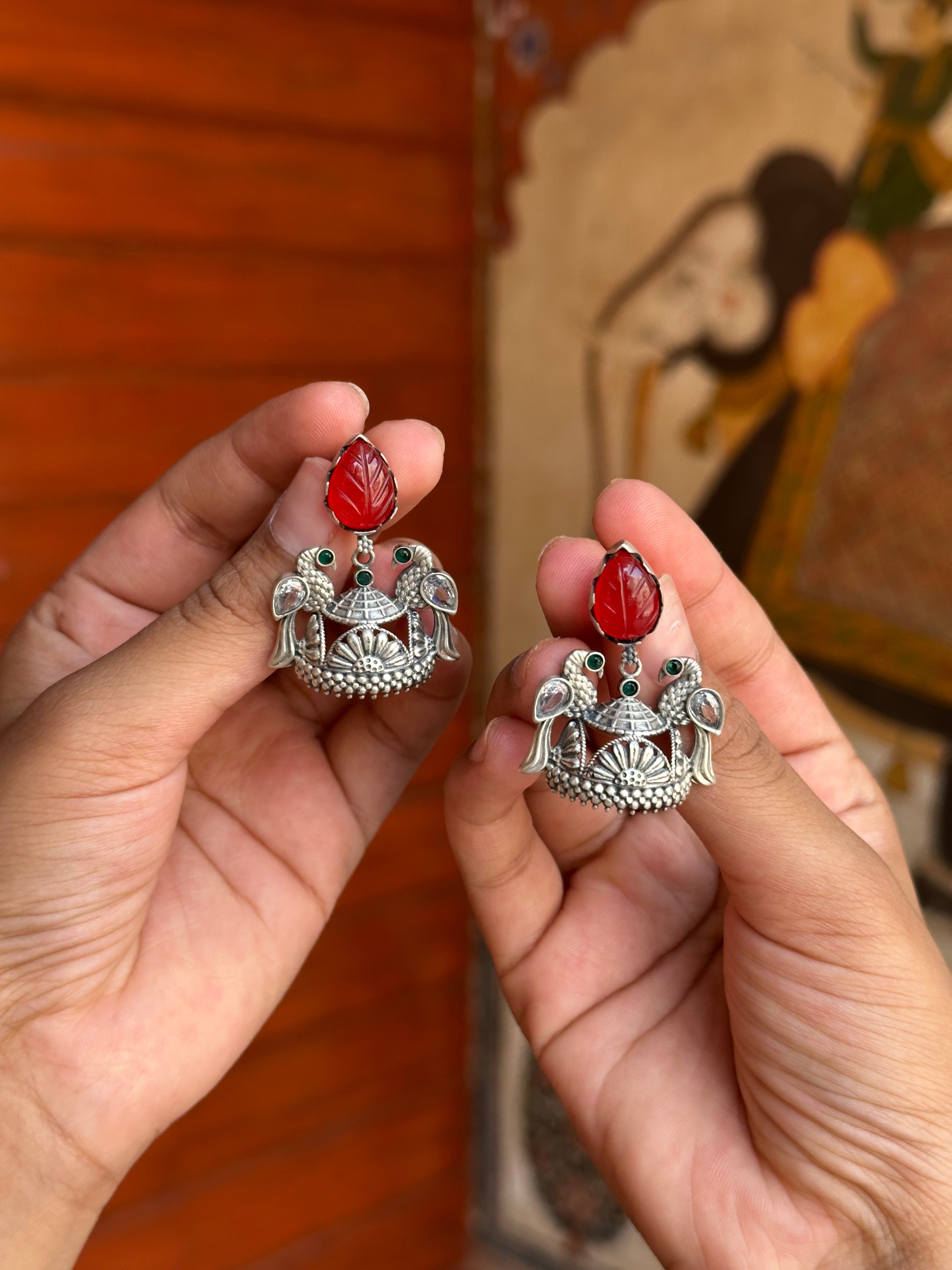 Bird Motif Silver Earrings with Leaf Stone