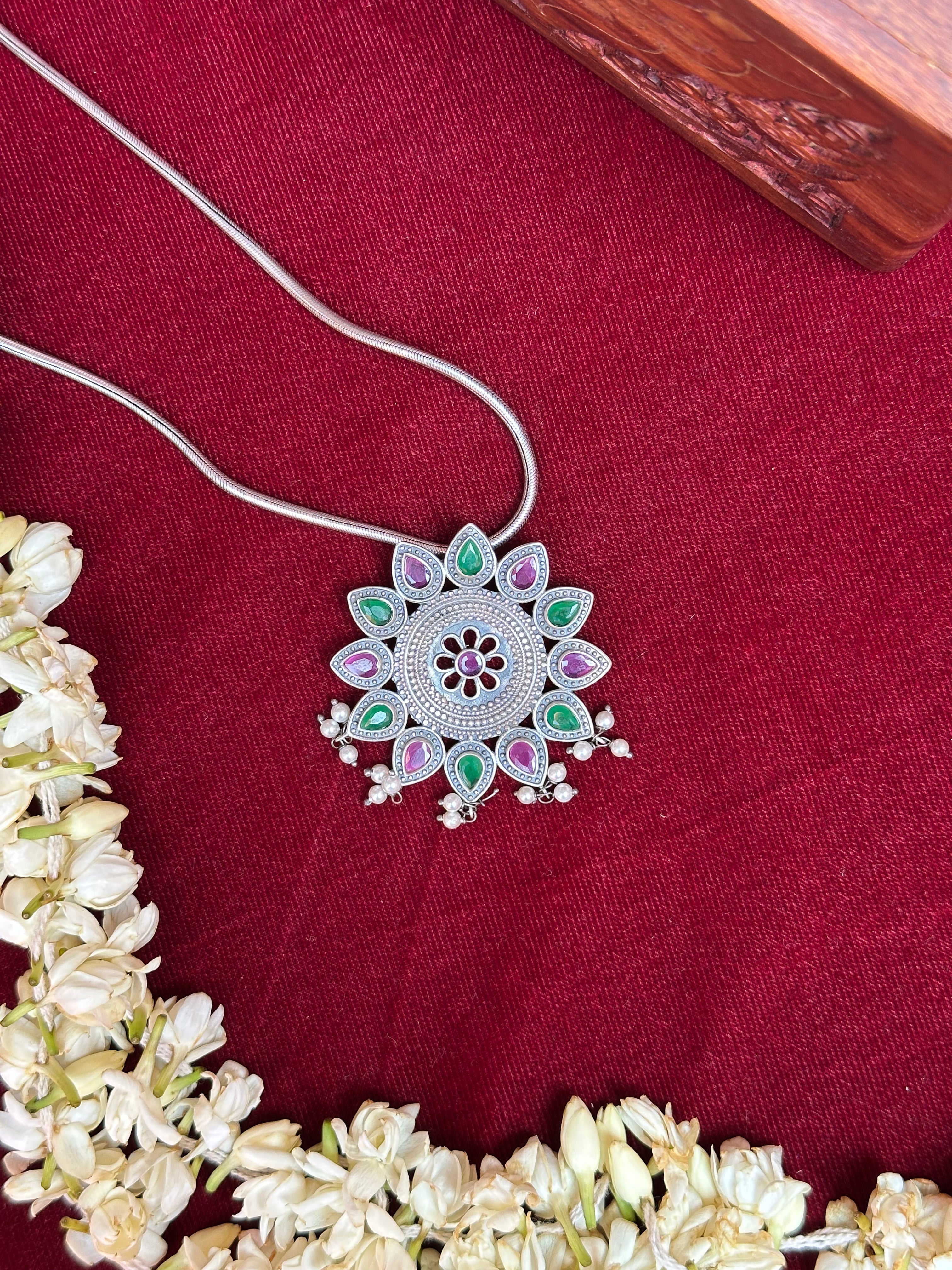 Floral-Inspired Silver Pendant with Chain