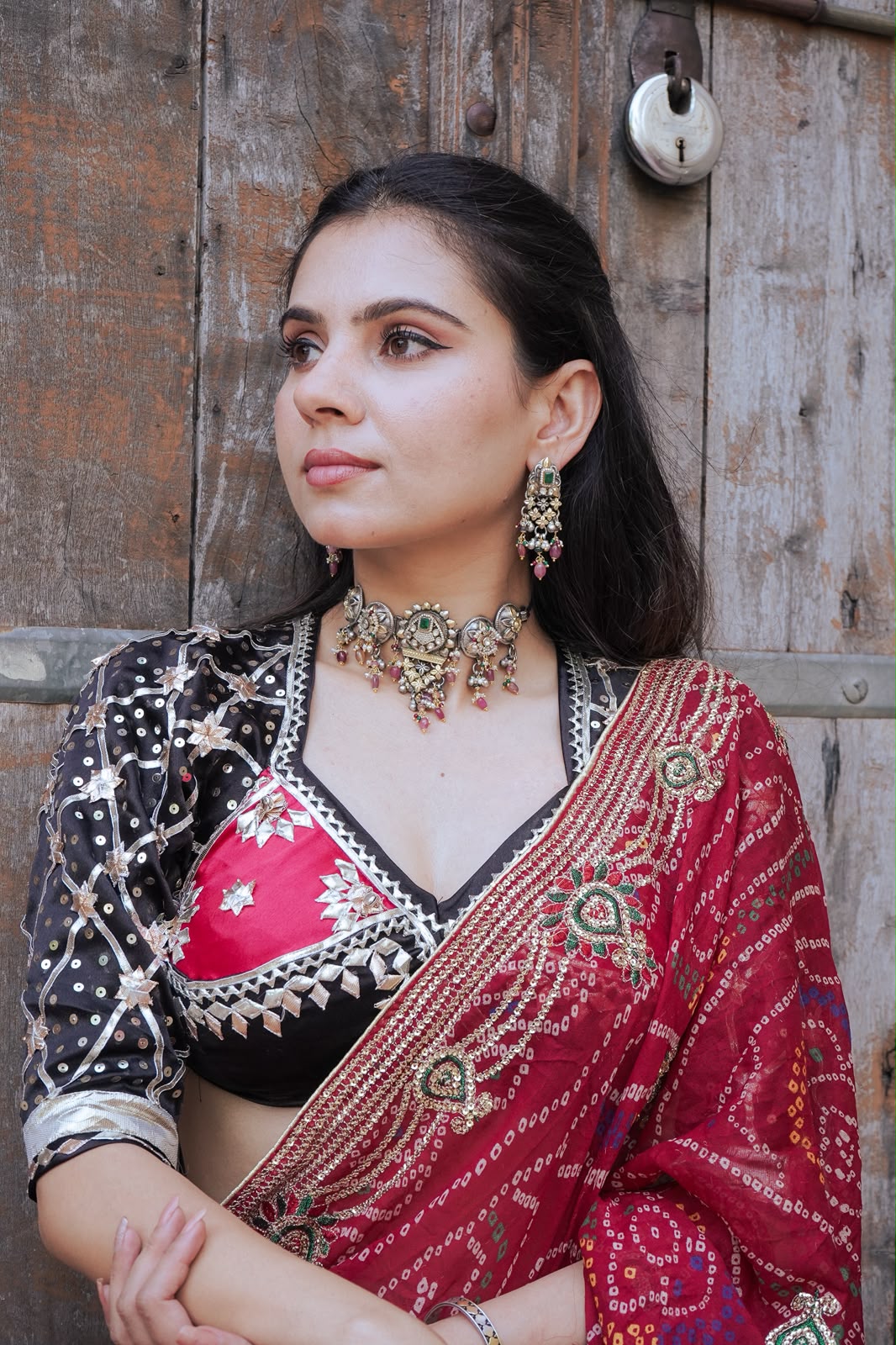 Silver Noorani choker