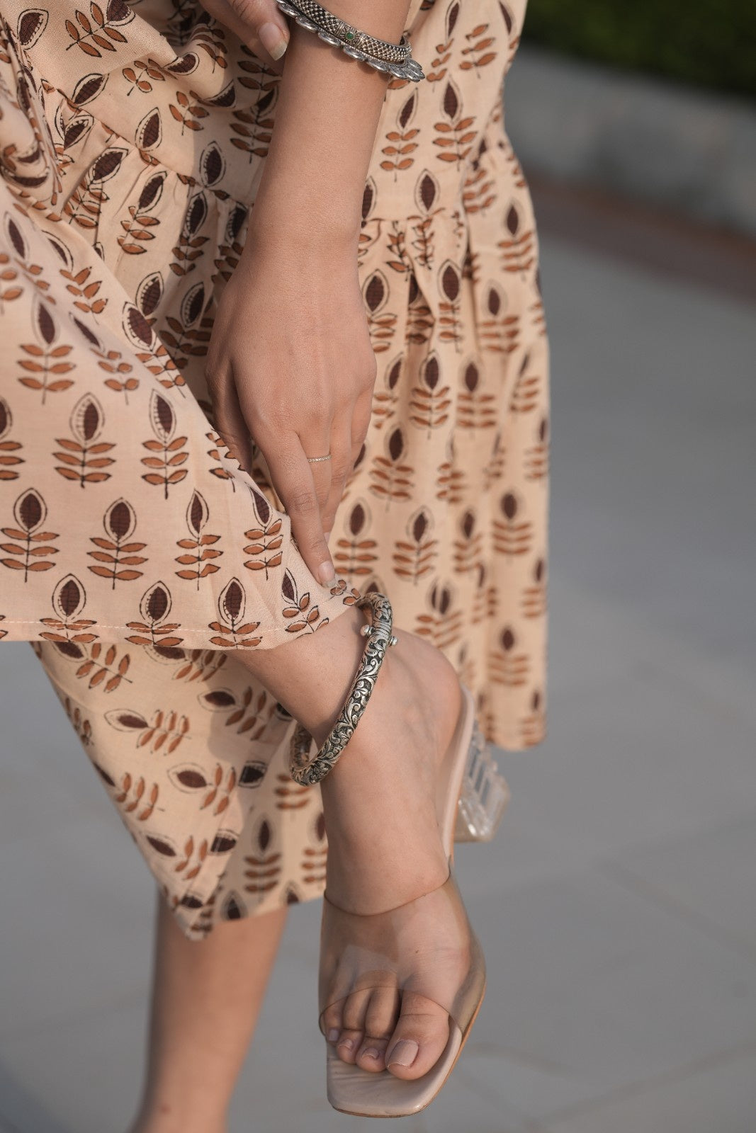 Royal Engraved Oxidized Silver Kada Anklet
