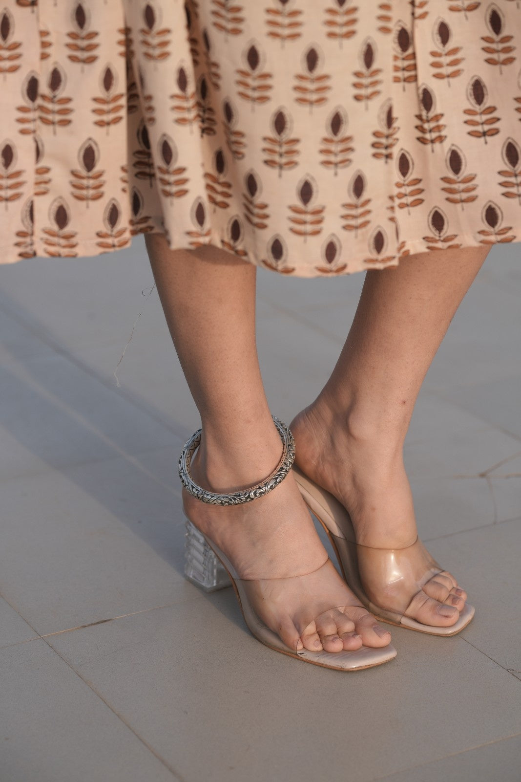 Royal Engraved Oxidized Silver Kada Anklet